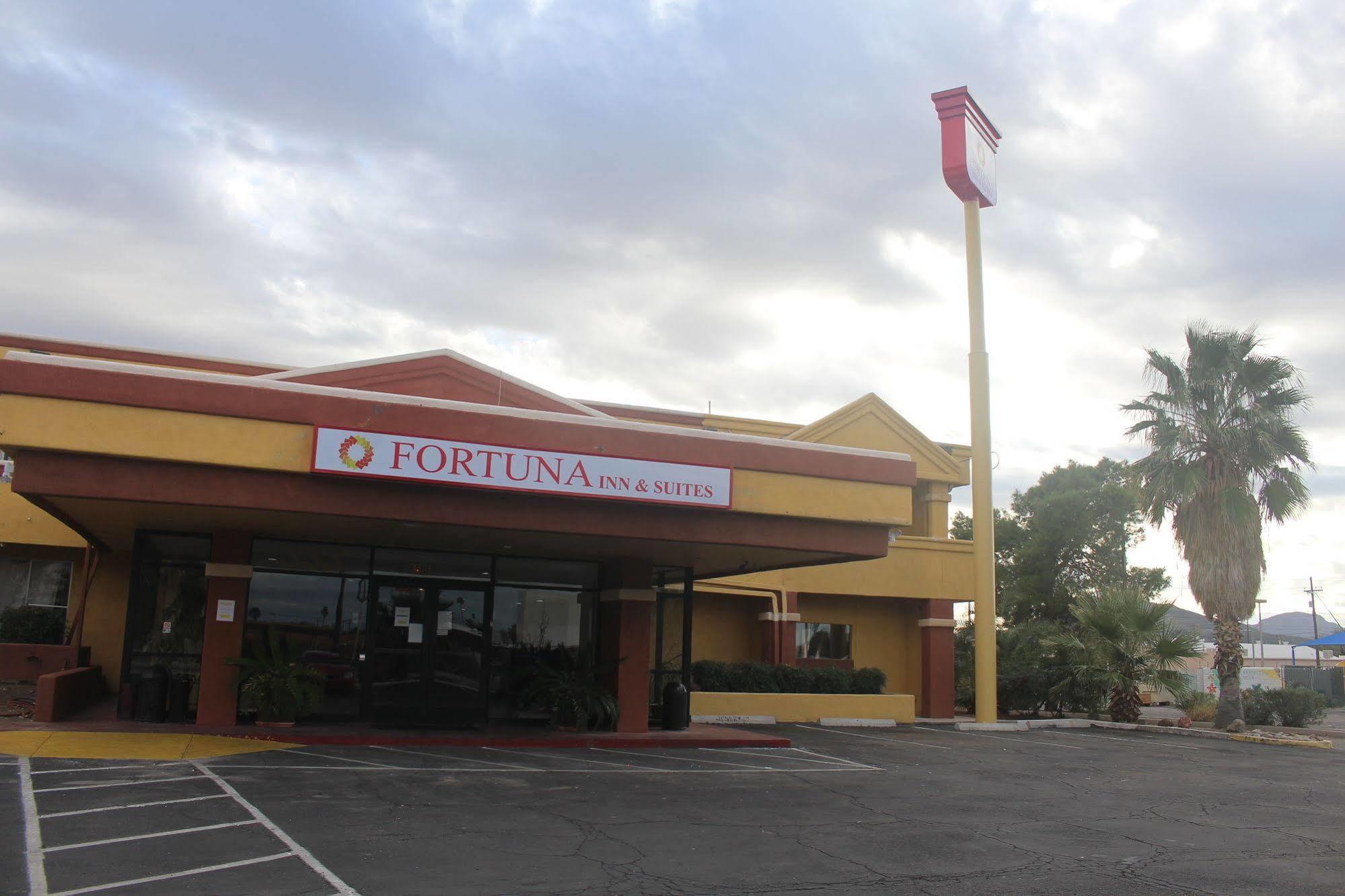 Fortuna Inn And Suites ツーソン エクステリア 写真