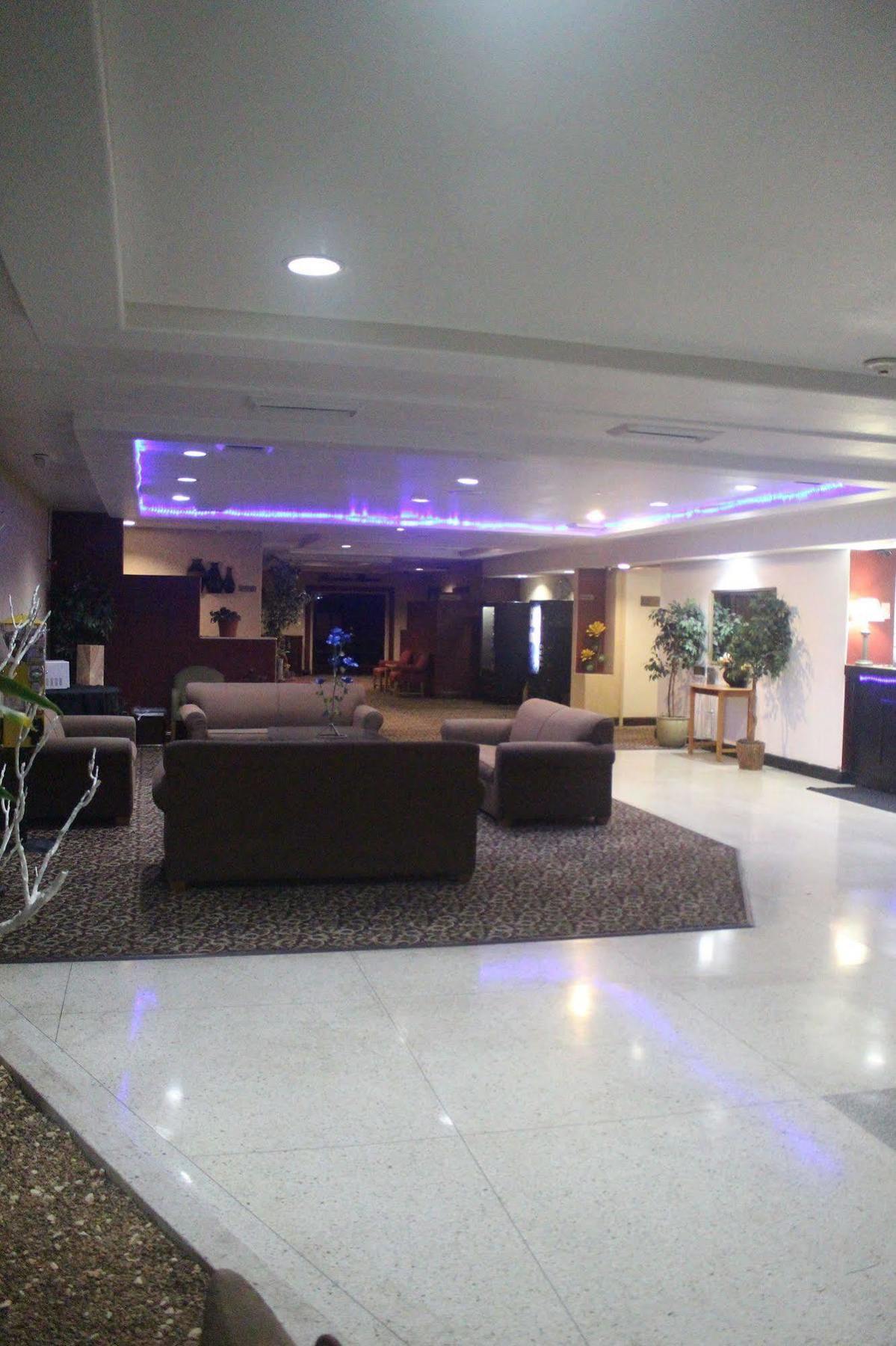 Fortuna Inn And Suites ツーソン エクステリア 写真